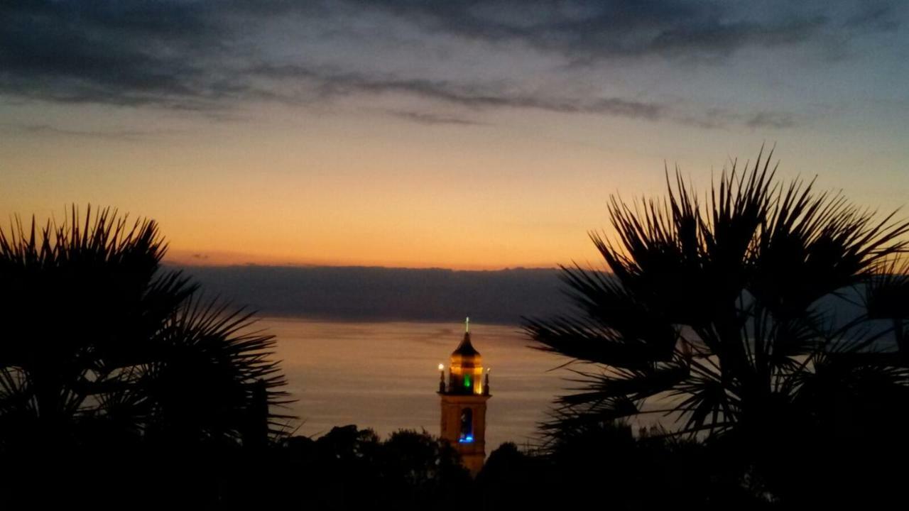Bed and Breakfast Il Gabbiano Di Pieve Pieve Ligure Exterior foto